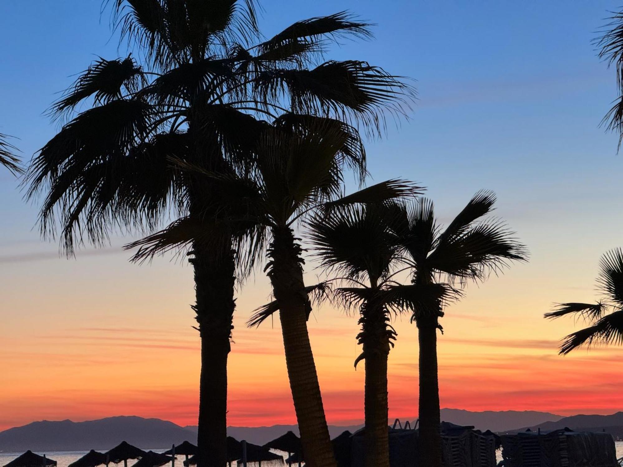 Strandnaera Boende I Torrox Costa Exterior photo